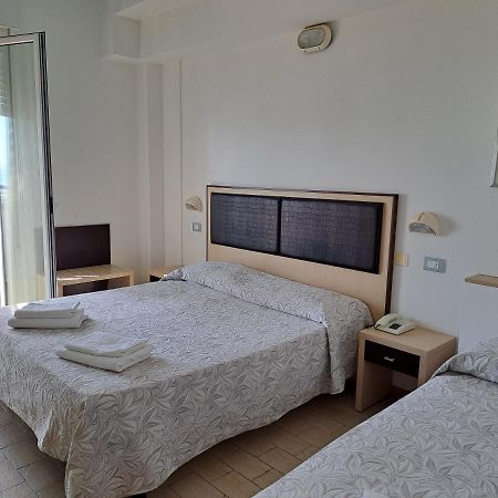 Hotel Marco 리도 디 사비오 외부 사진